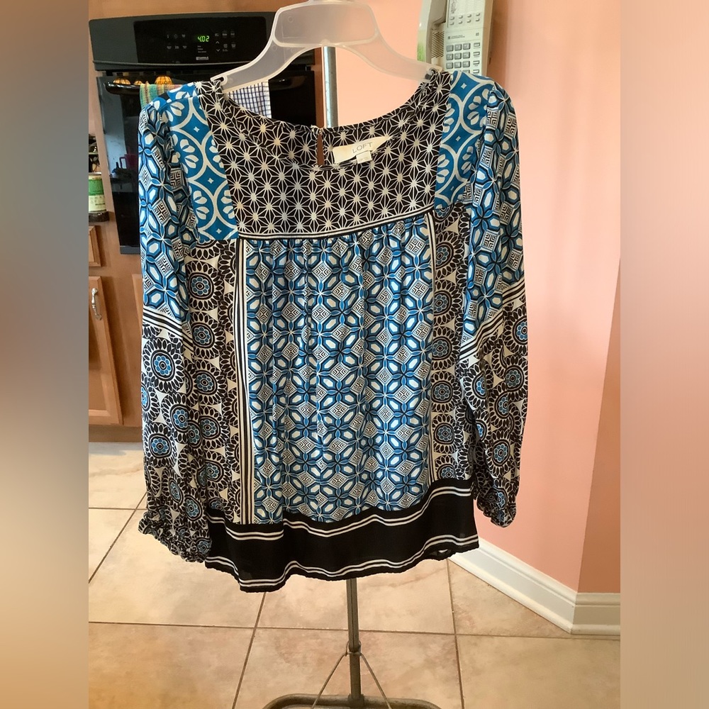 Lightweight Loft Top